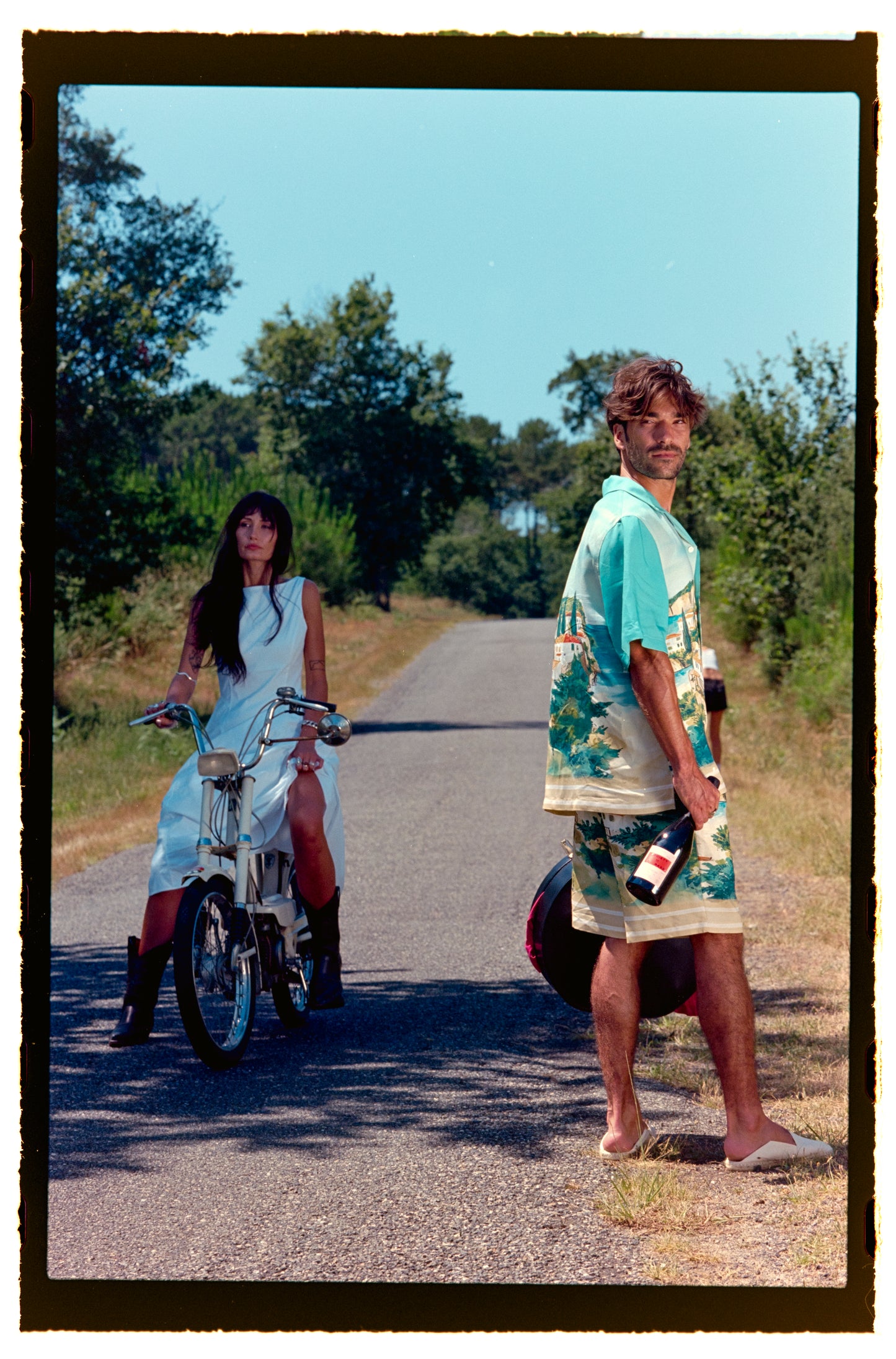 Society De La Rassi Beso Besa - Sparkling Non-Alcoholic Rosé